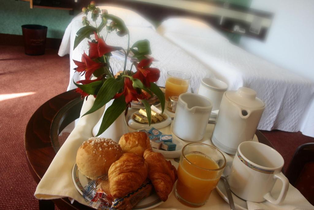 Borghese, The Originals Relais Hotel Gréoux-les-Bains