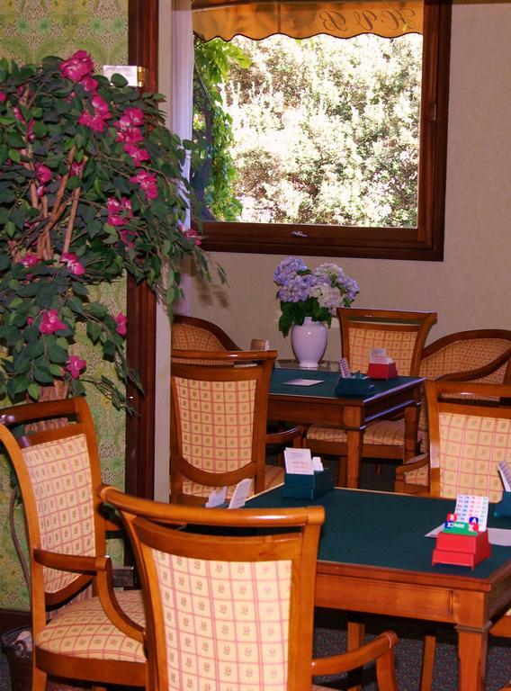 Borghese, The Originals Relais Hotel 4*